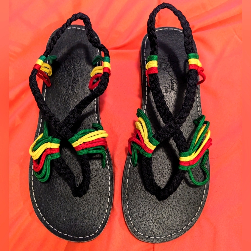 NWOT Island Toes Sandals with Red, Green and Yellow rope design Sz 6